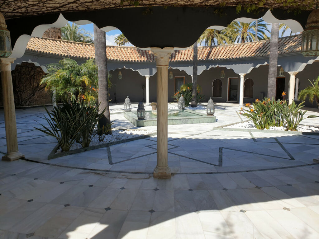 Detached Villa Los Monteros Málaga - image 15