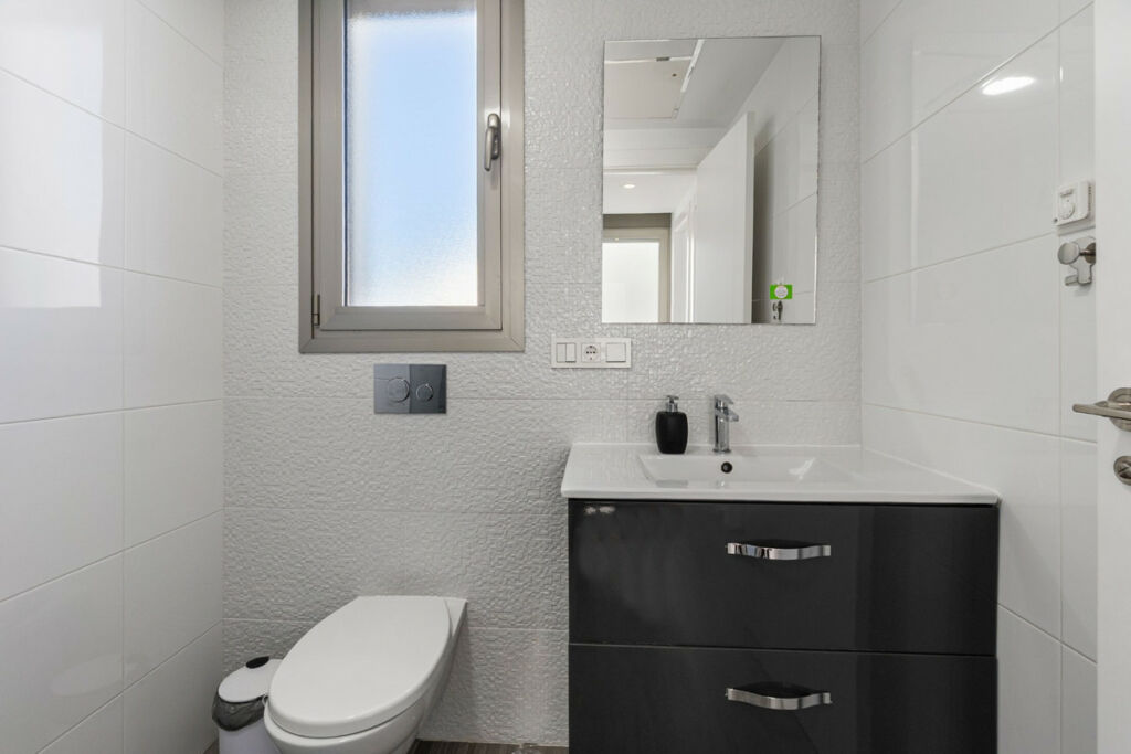 Detached Villa Villamartin Alicante - image 15
