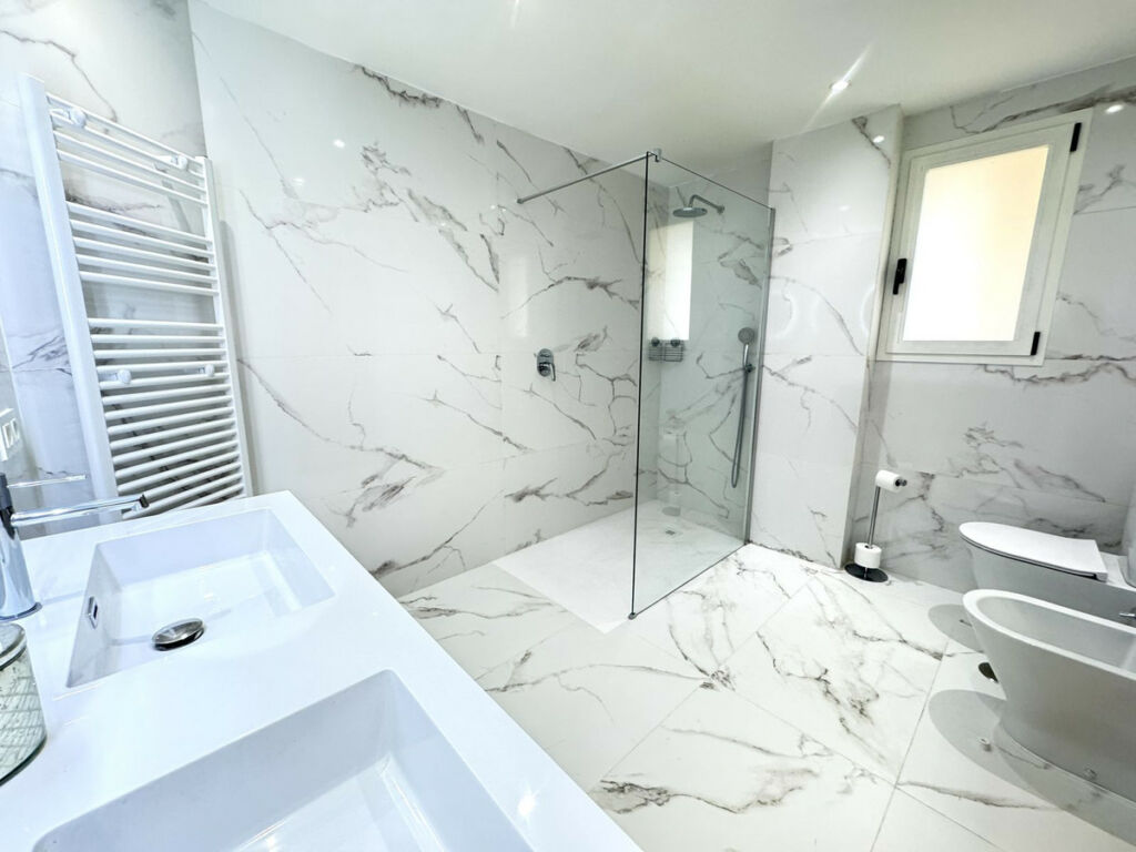 Ground Floor Apartment Los Flamingos Málaga - image 16