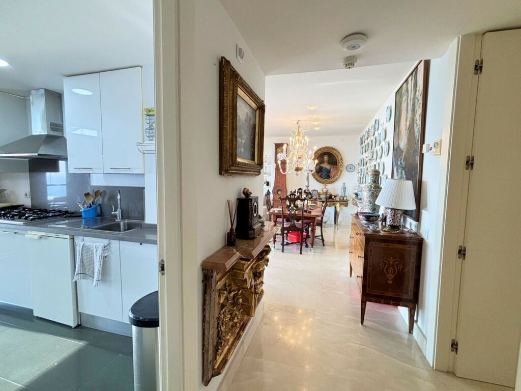 Penthouse La Duquesa Málaga - image 15