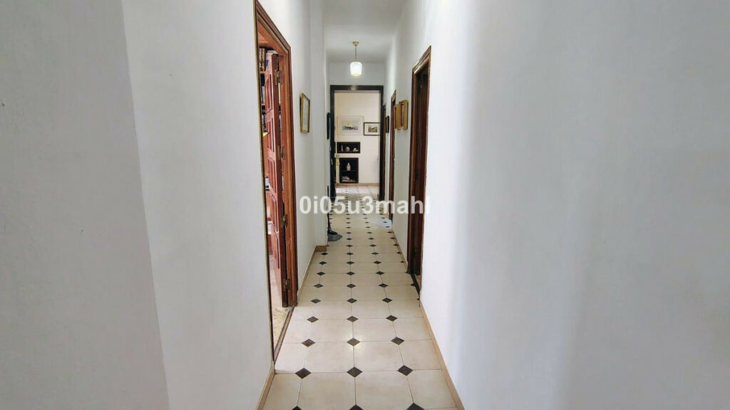 Middle Floor Apartment Málaga Málaga - image 15