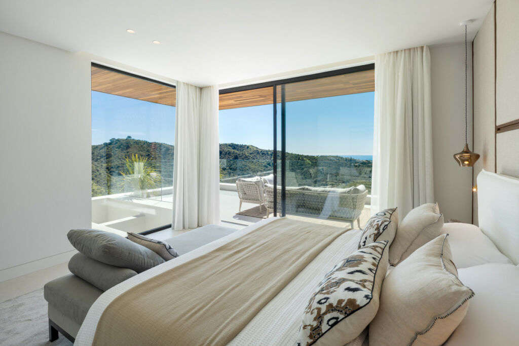 Detached Villa Benahavís Málaga - image 15