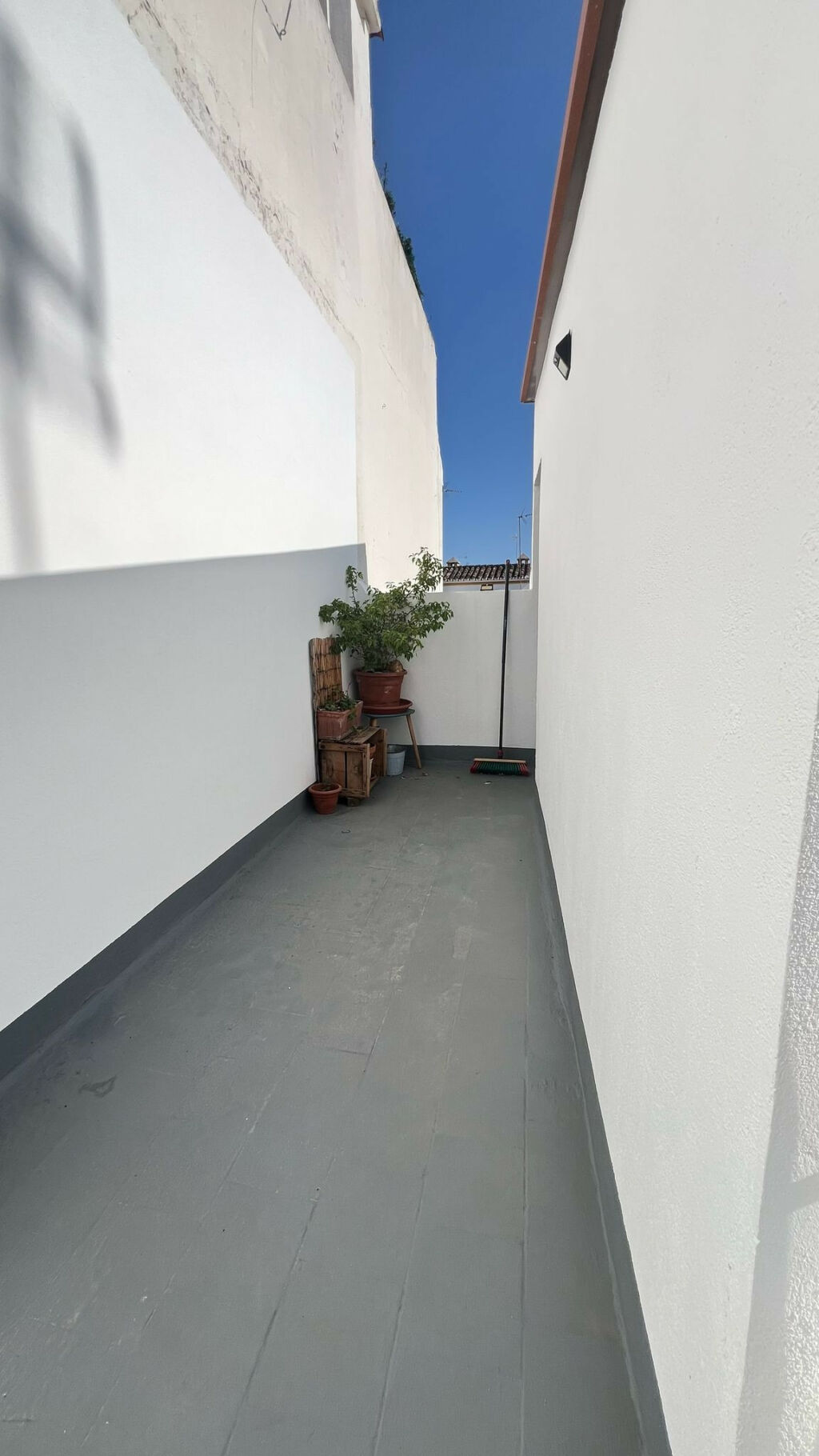Middle Floor Apartment Estepona Málaga - image 15
