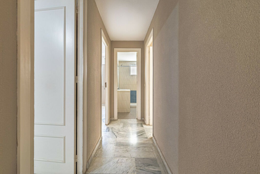 Middle Floor Apartment Los Boliches Málaga - image 15