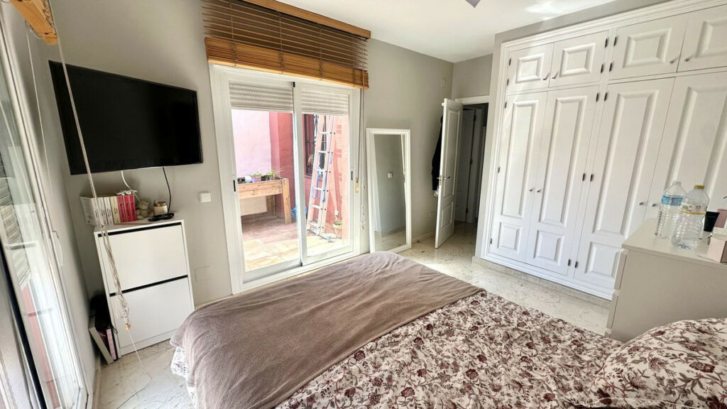Townhouse Estepona Málaga - image 15