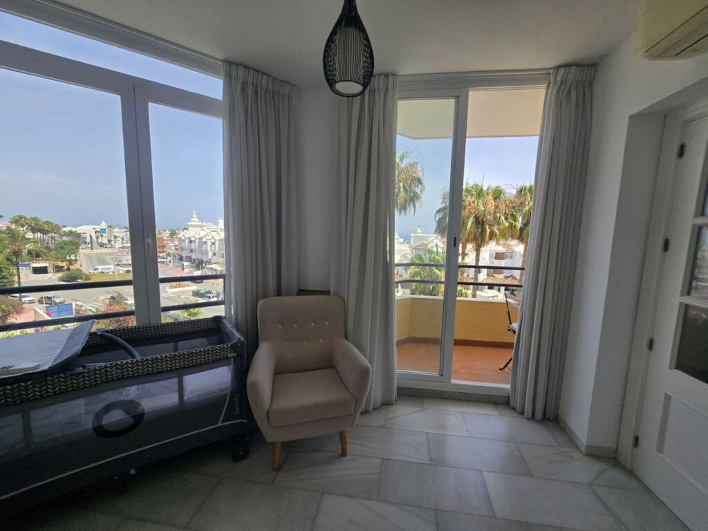 Middle Floor Apartment Benalmadena Costa Málaga - image 15