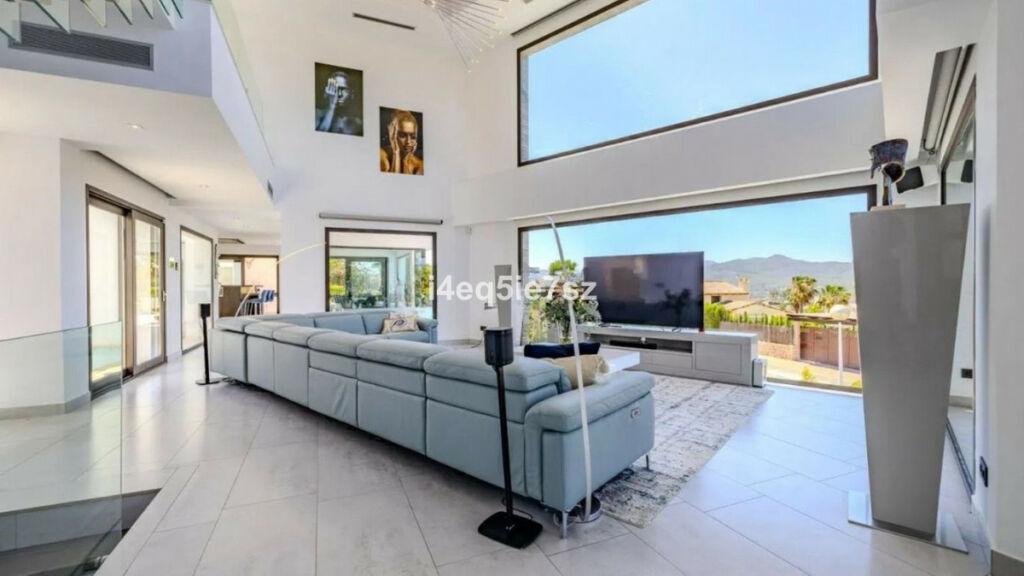 Detached Villa Javea Alicante - image 15