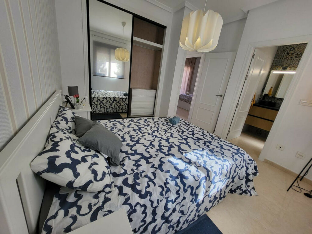 Townhouse San Miguel de Salinas Alicante - image 15