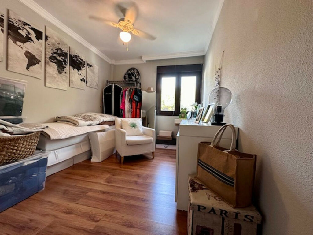 Top Floor Apartment Estepona Málaga - image 15