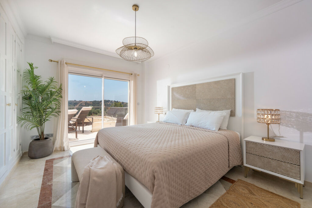 Middle Floor Apartment San Roque Club Cádiz - image 14