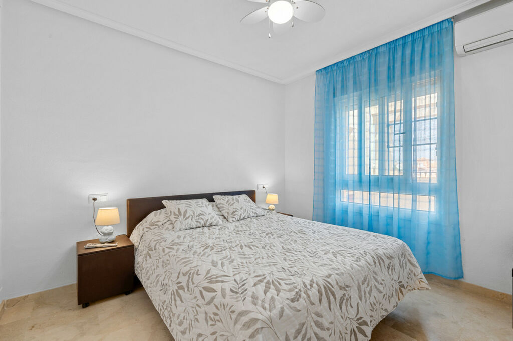 Penthouse Playa Flamenca Alicante - image 15