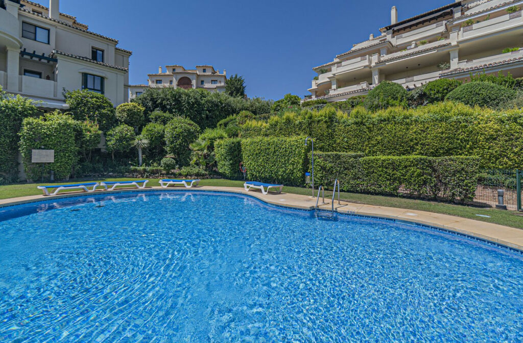 Ground Floor Apartment Benahavís Málaga - image 15