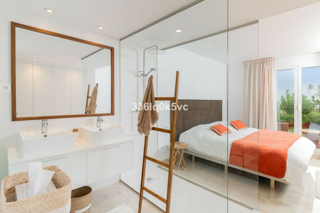Ground Floor Apartment Benahavís Málaga - image 15
