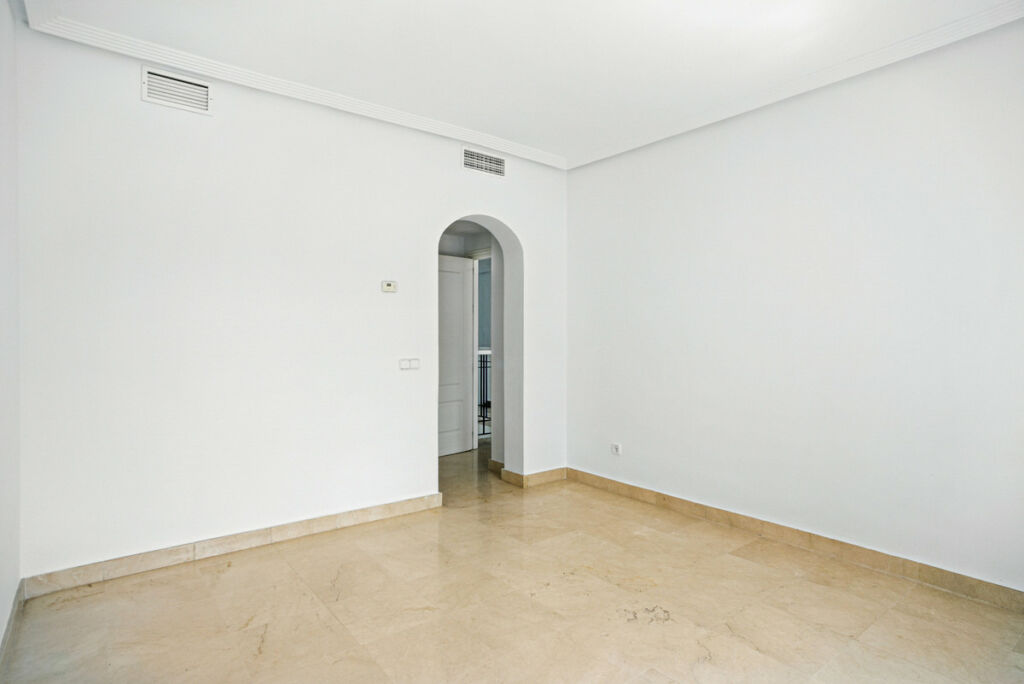 Townhouse Los Arqueros Málaga - image 15