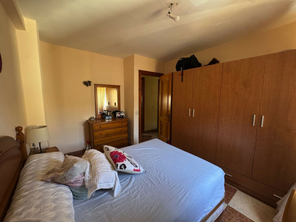 Top Floor Apartment Estepona Málaga - image 15