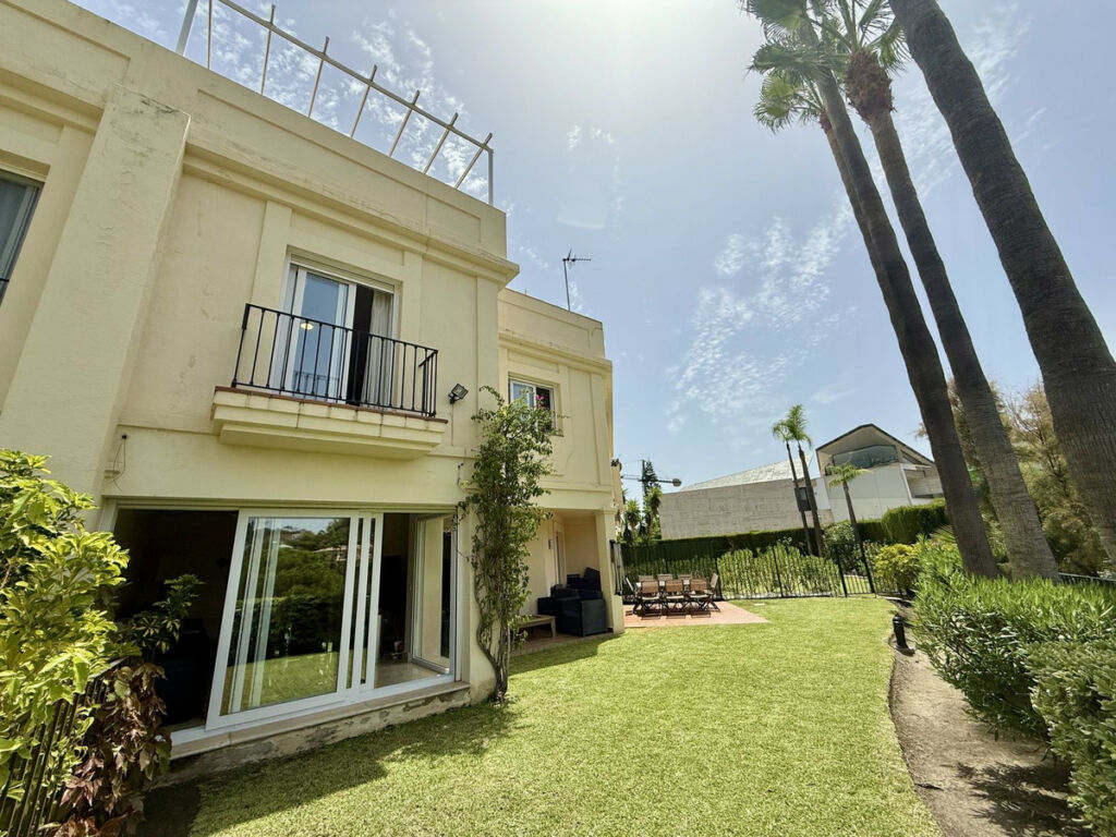 Townhouse La Quinta Málaga - image 15