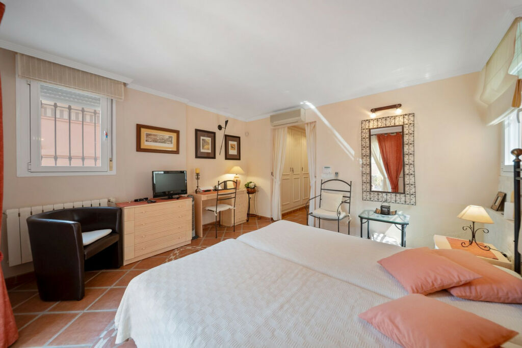 Detached Villa Mijas Málaga - image 15