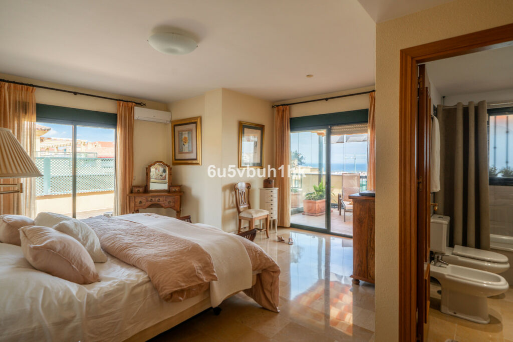 Penthouse San Pedro de Alcántara Málaga - image 15