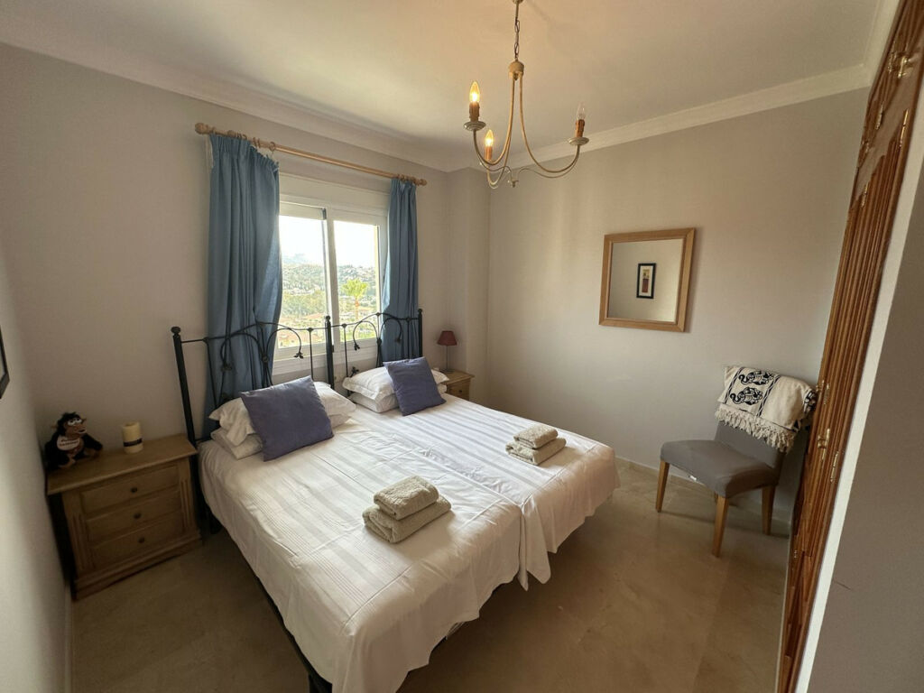 Middle Floor Apartment La Cala Hills Málaga - image 15