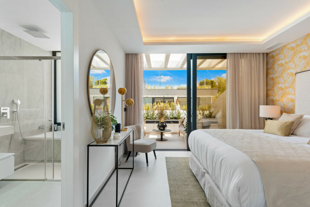 Townhouse Puerto Banús Málaga - image 15