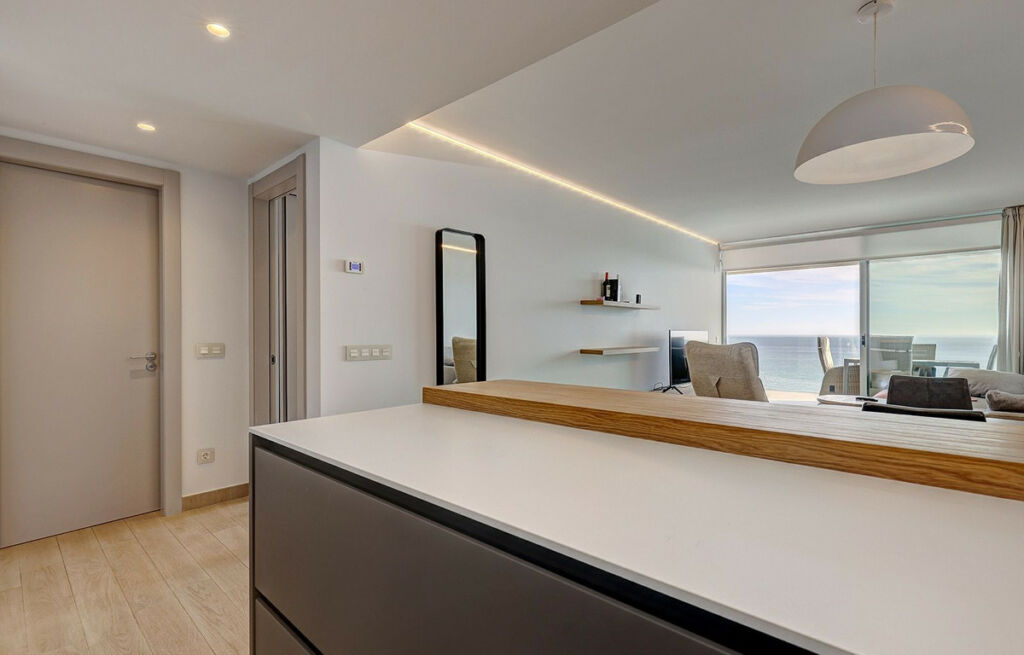 Middle Floor Apartment Fuengirola Málaga - image 15