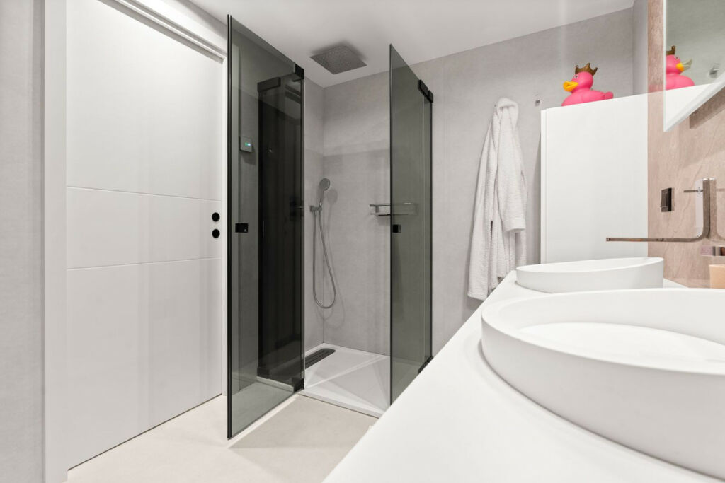 Middle Floor Apartment Puerto Banús Málaga - image 15
