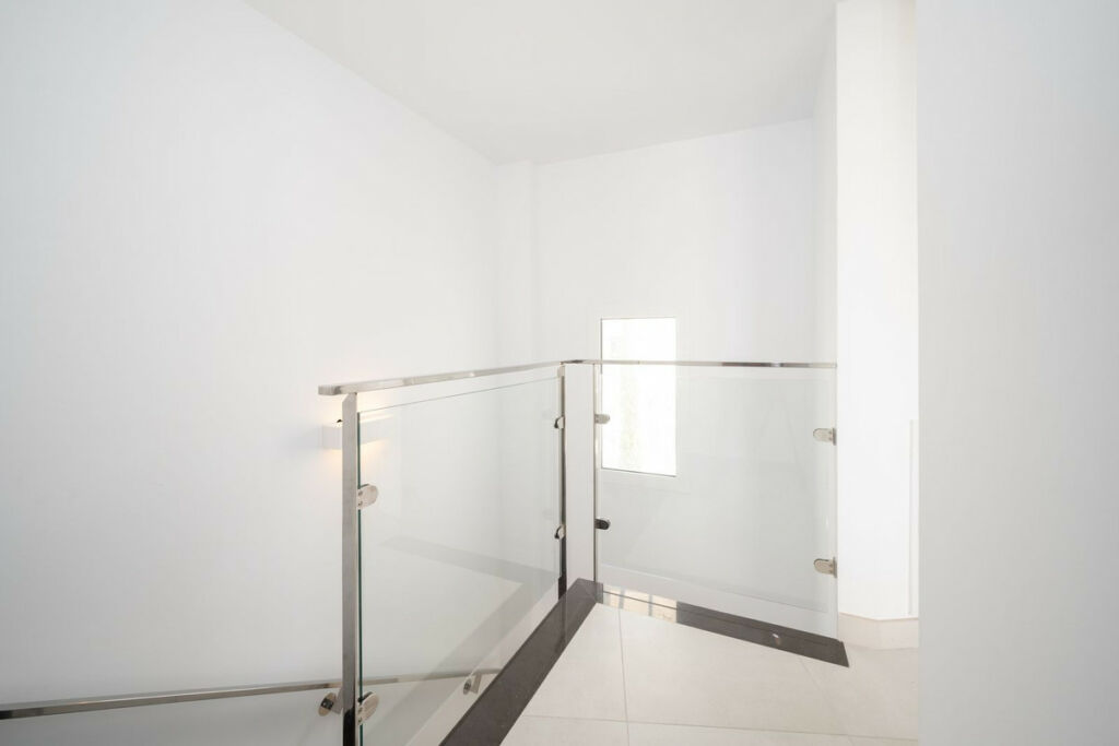 Penthouse Duplex Altos de los Monteros Málaga - image 15