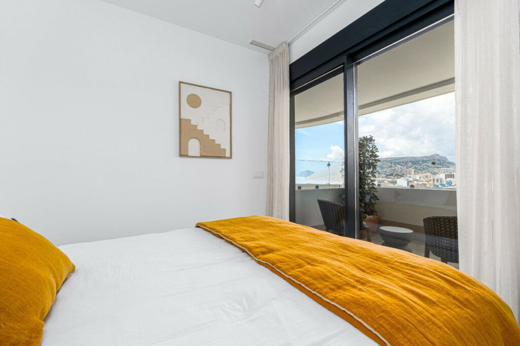 Middle Floor Apartment Calpe Alicante - image 15