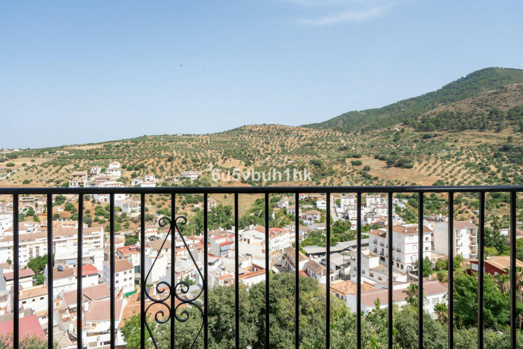 Townhouse Tolox Málaga - image 15