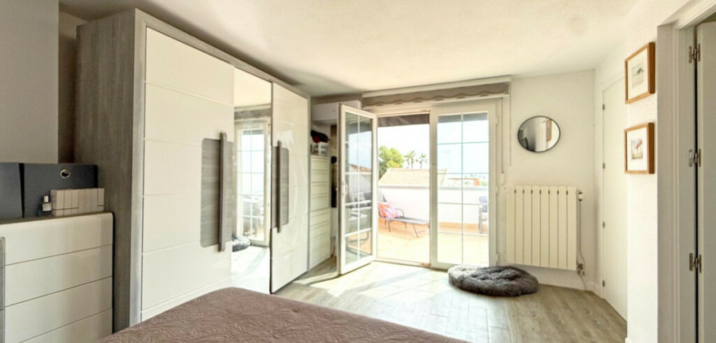 Detached Villa Villamartin Alicante - image 15