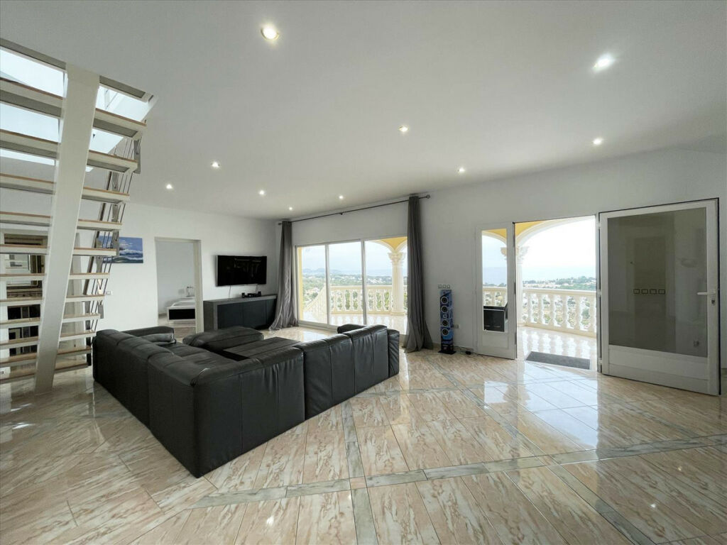 Detached Villa Calpe Alicante - image 15