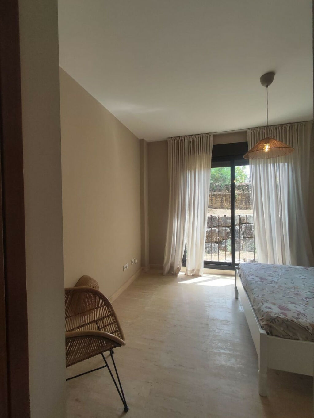 Middle Floor Apartment Estepona Málaga - image 15