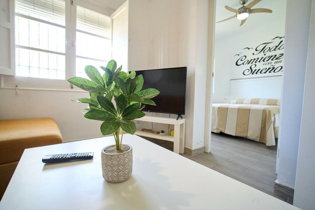 Ground Floor Apartment Estepona Málaga - image 10