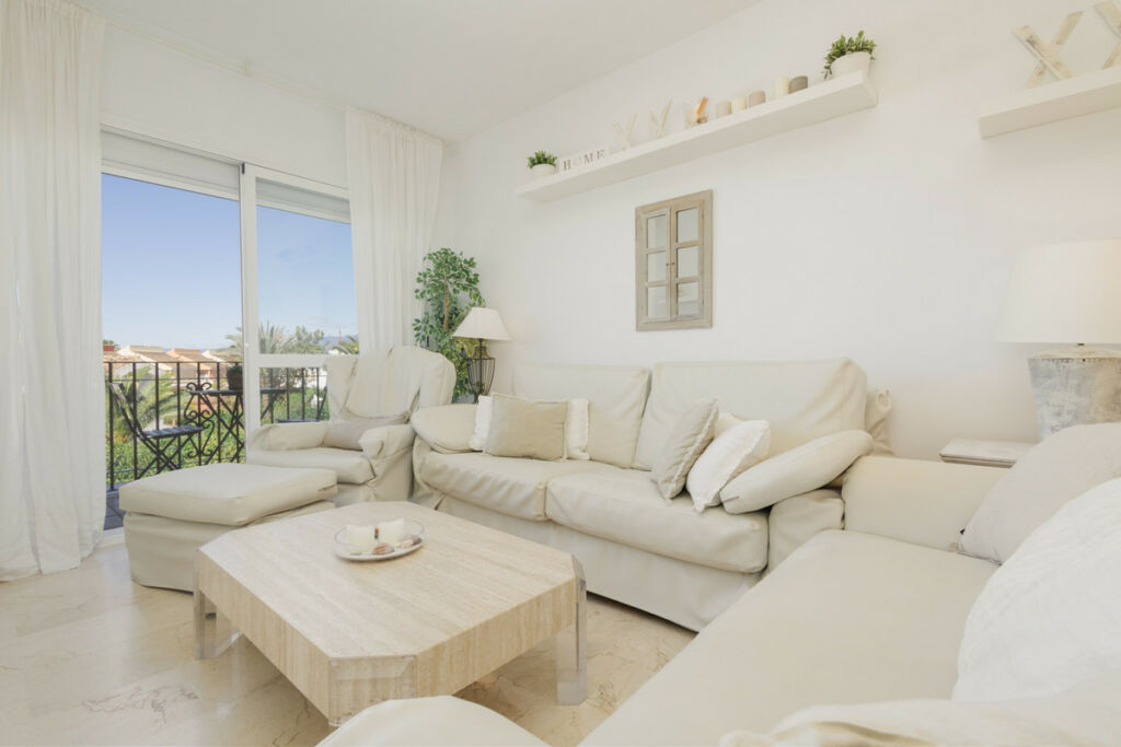 Penthouse Duplex Costabella Málaga - image 15
