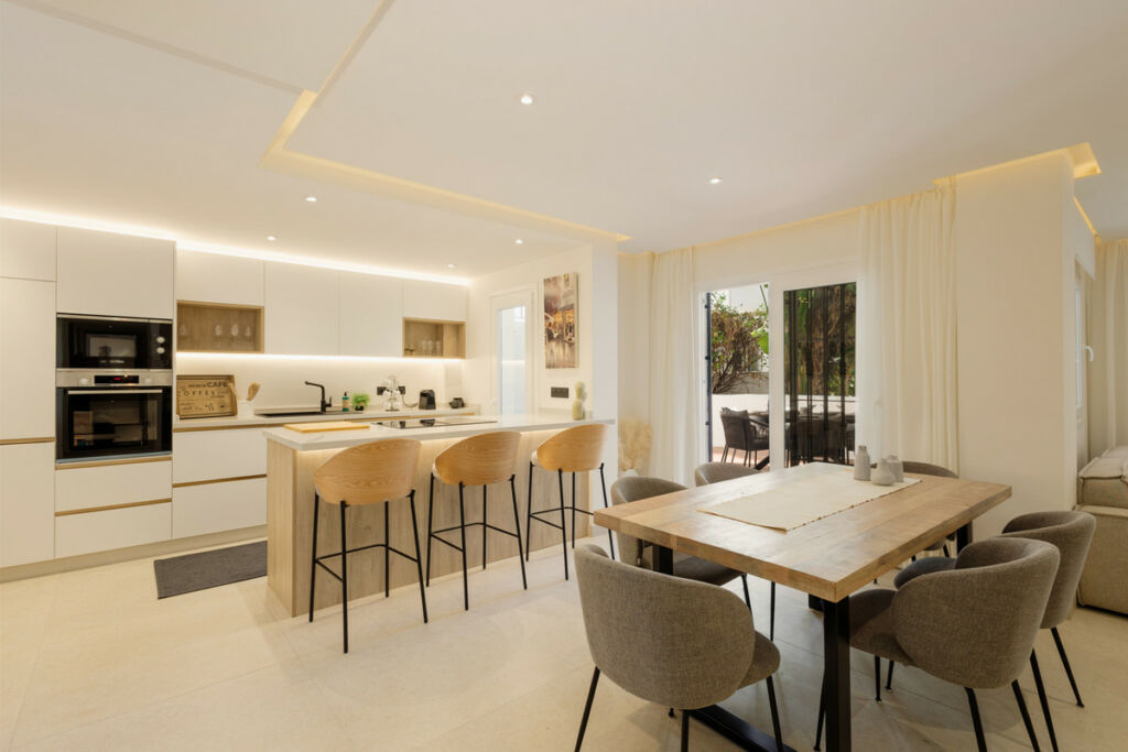 Ground Floor Apartment Nueva Andalucía Málaga - image 16