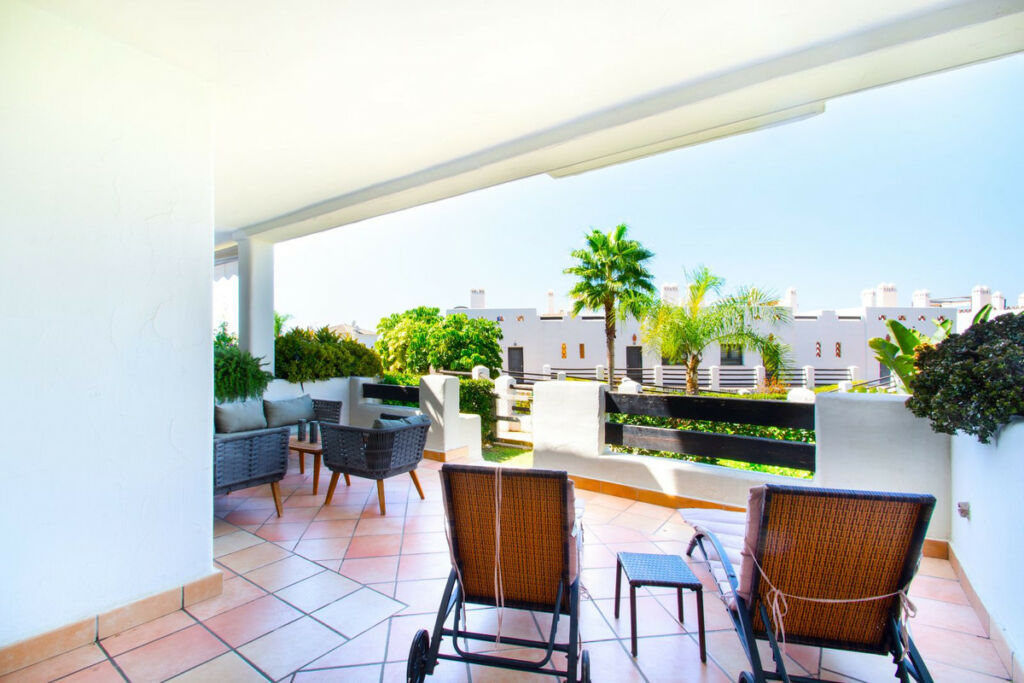 Ground Floor Apartment Selwo Málaga - image 16