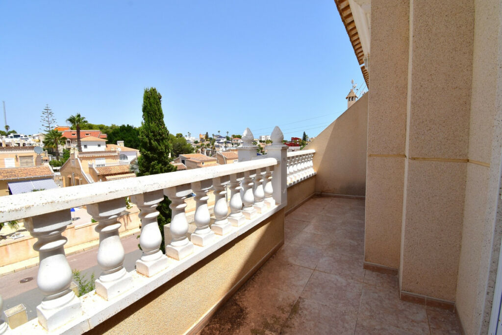 Semi-Detached House Blue Lagoon Alicante - image 16