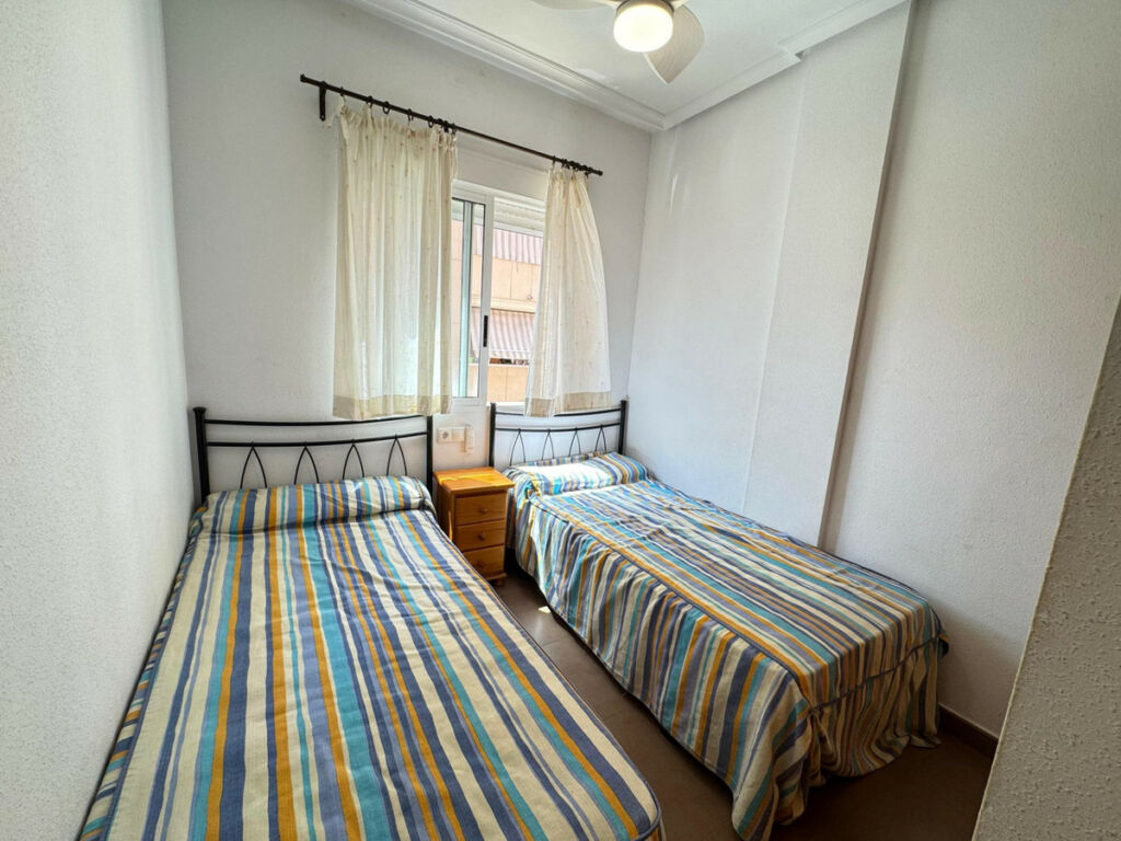 Ground Floor Apartment Torrevieja Alicante - image 15