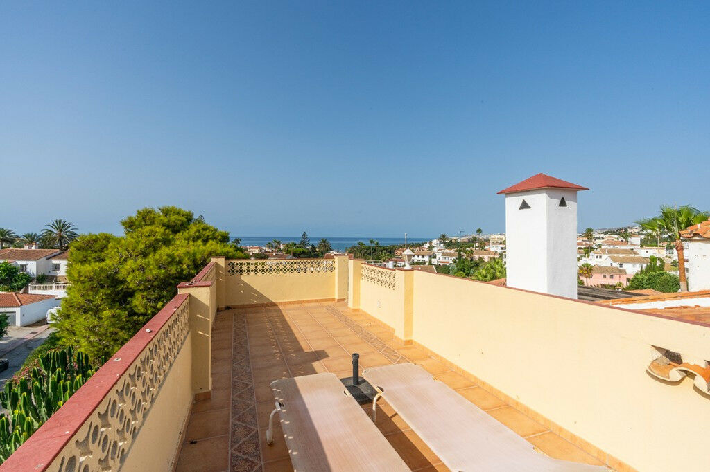 Detached Villa El Faro Málaga - image 16