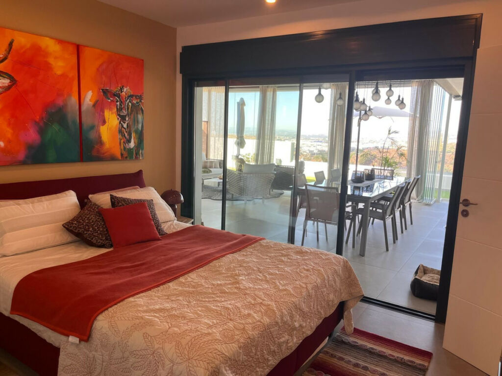 Penthouse Estepona Málaga - image 15