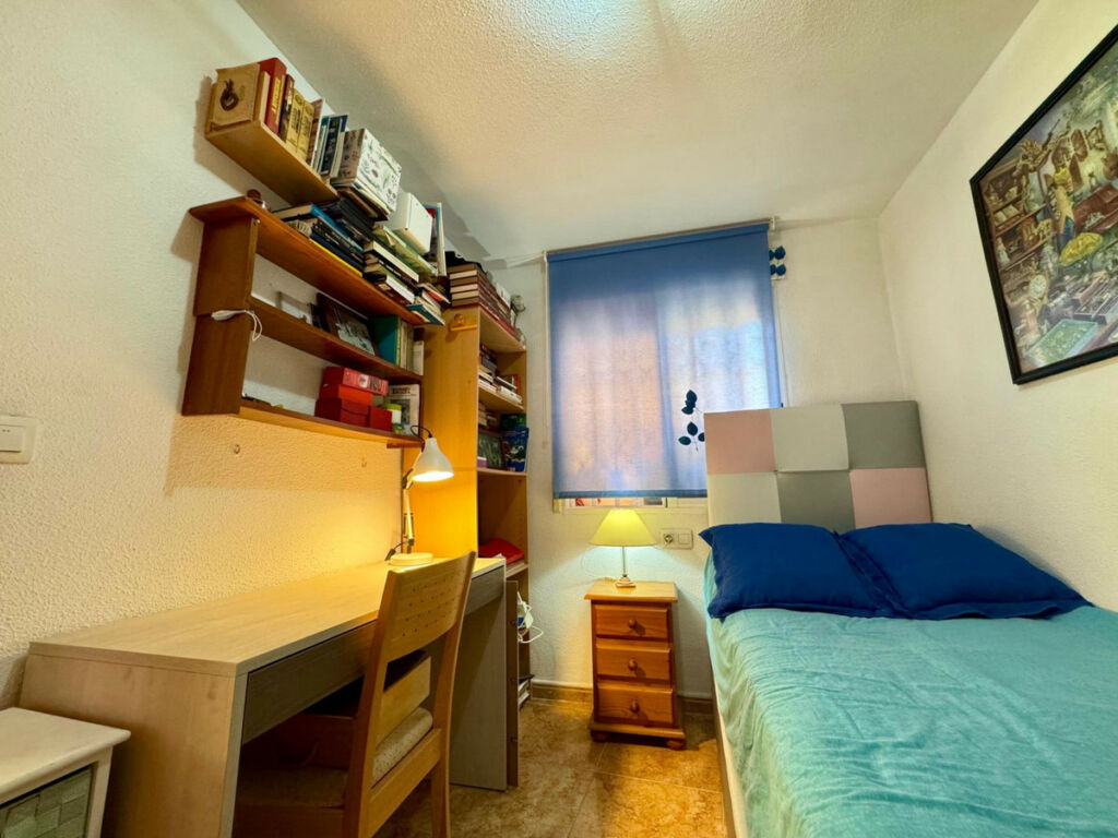 Penthouse Torrevieja Alicante - image 16