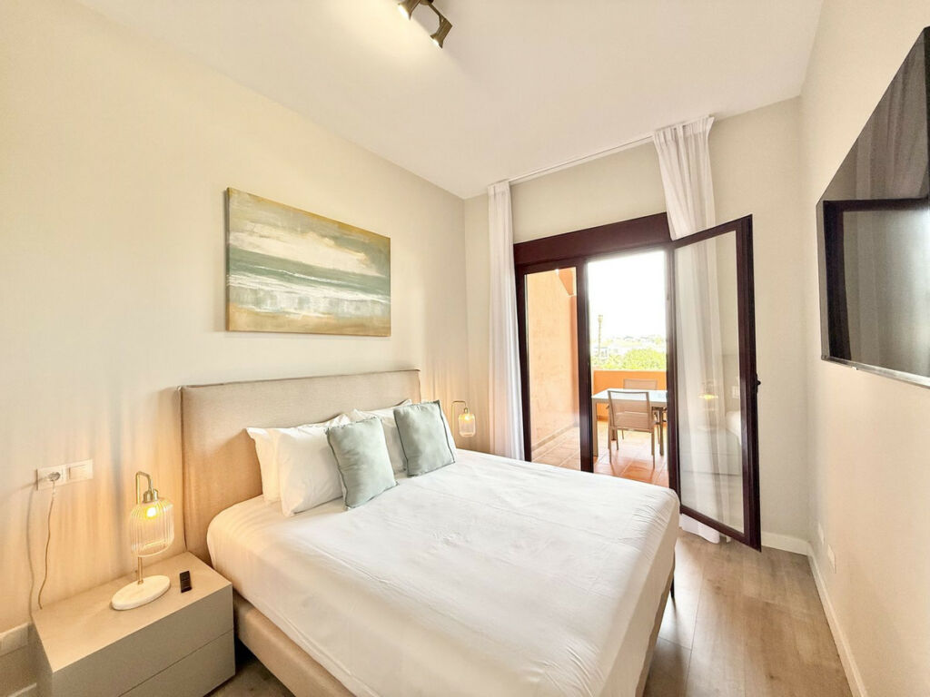 Middle Floor Apartment Benahavís Málaga - image 16
