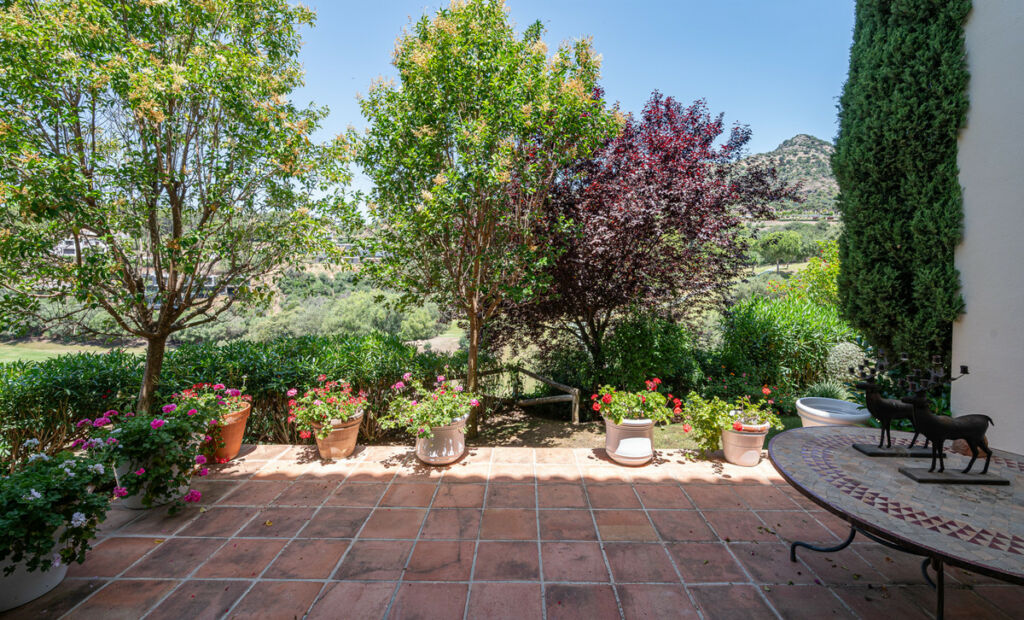 Detached Villa Benahavís Málaga - image 16