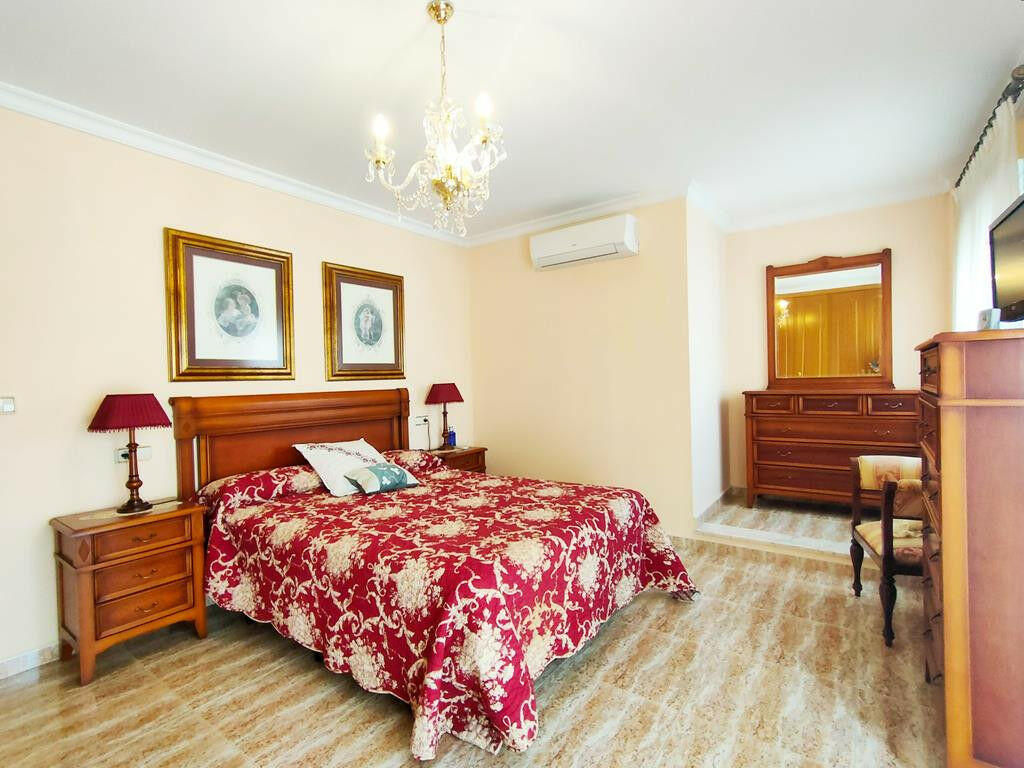 Detached Villa Denia Alicante - image 16