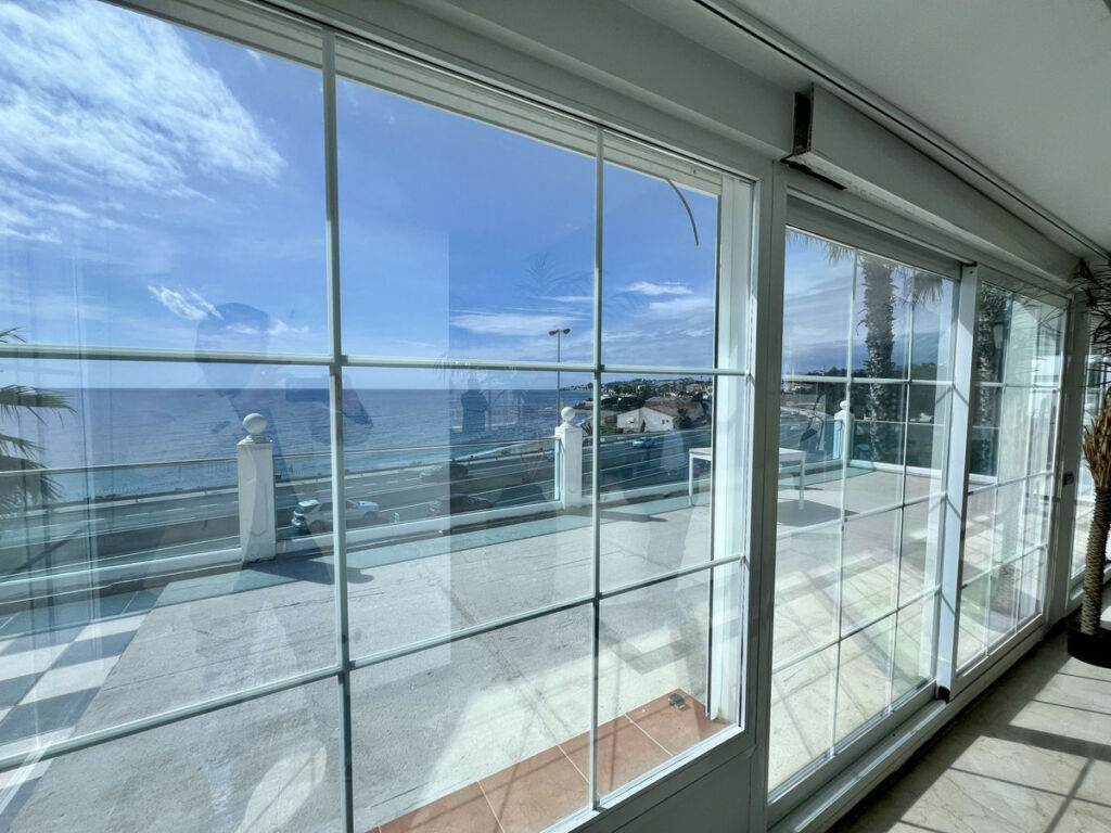 Detached Villa El Chaparral Málaga - image 16