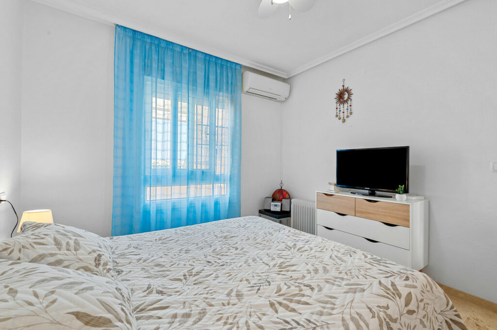 Penthouse Playa Flamenca Alicante - image 16