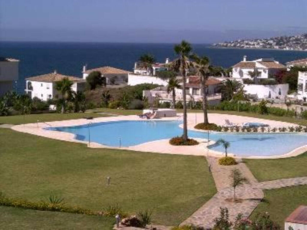 Middle Floor Apartment Mijas Costa Málaga - image 16
