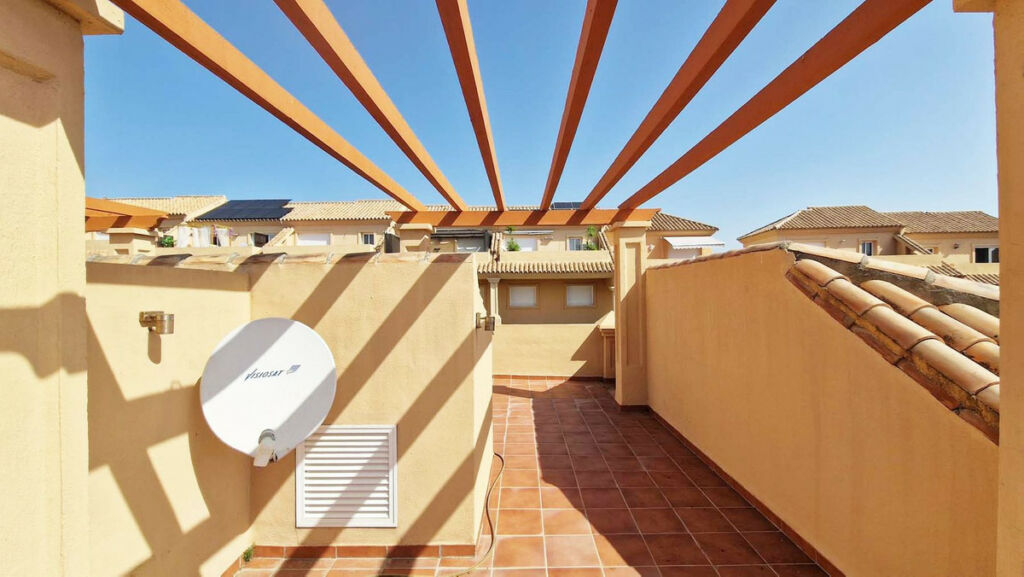 Semi-Detached House Estepona Málaga - image 16