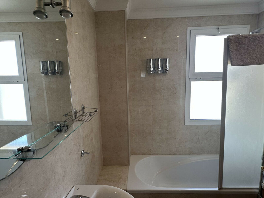 Middle Floor Apartment La Cala Hills Málaga - image 16
