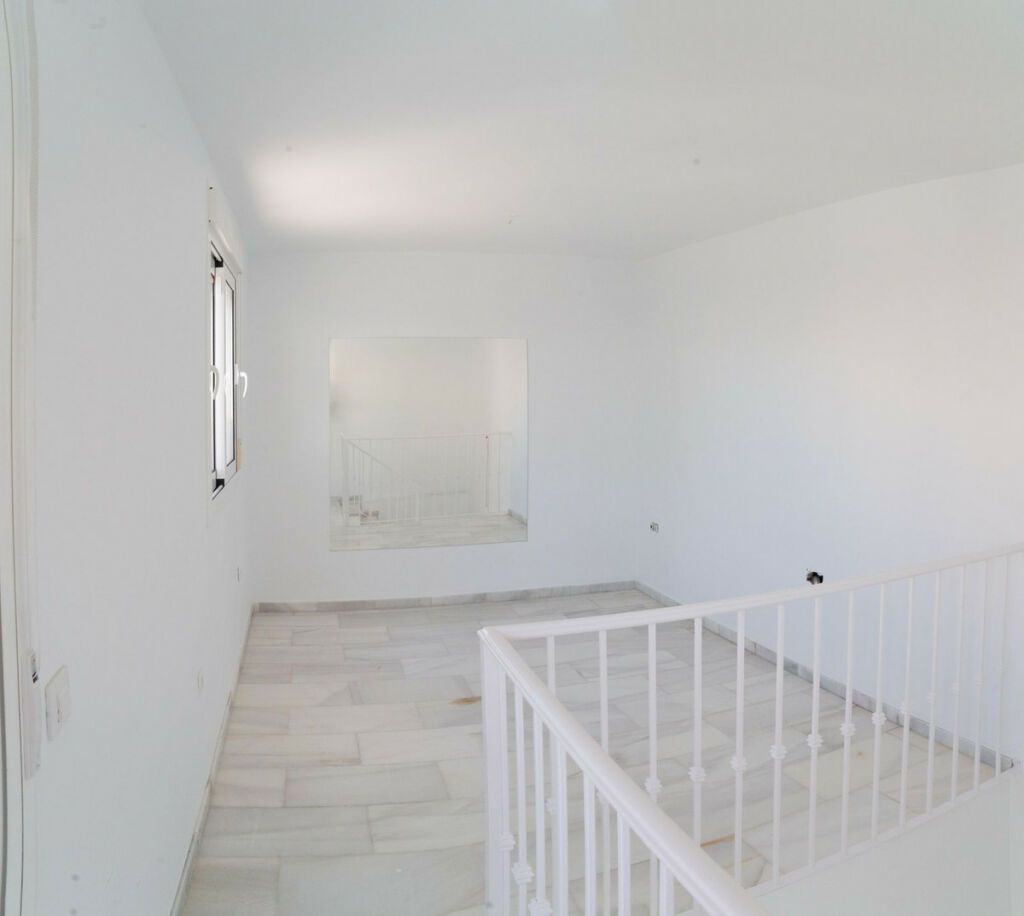 Penthouse Duplex Casares Málaga - image 16